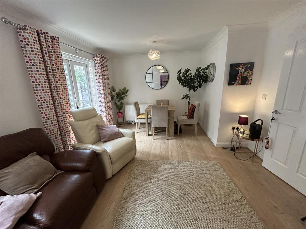 Apartment in Dudley - View 2