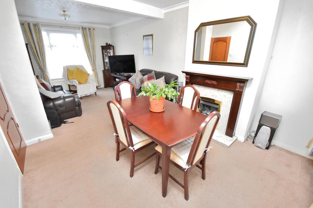 House in Northampton, West Northamptonshire - View 5