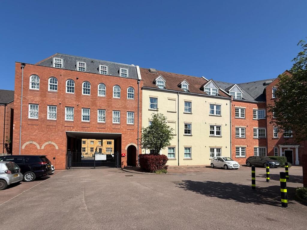 Warwick Road, Banbury, OX16