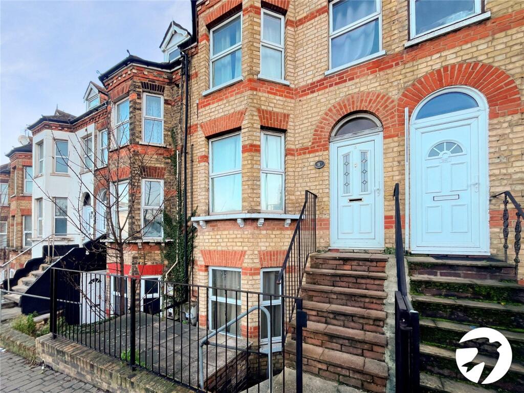 Main image of property: Maidstone Road, Chatham, Kent, ME4