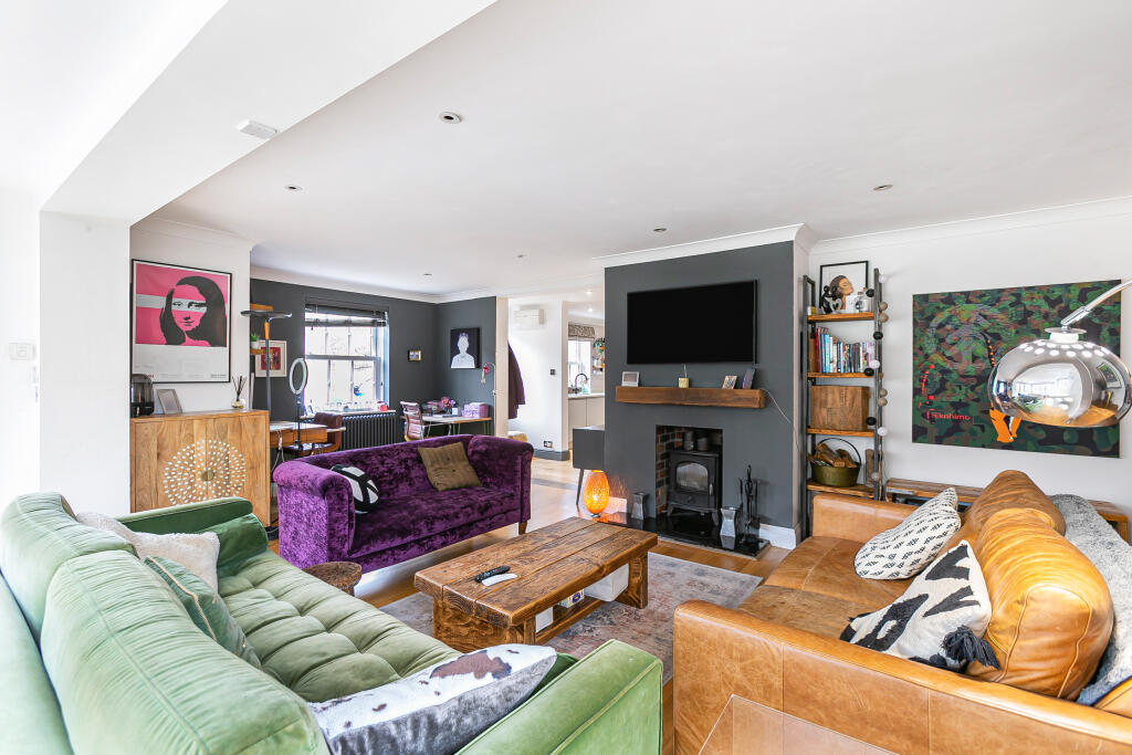 Additional image 3 of Danesbury Park, North Ride, Welwyn, AL6