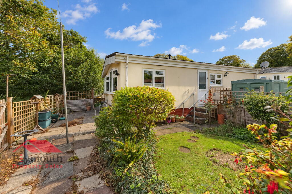Glenholt Park, Glenfield Road, Plymouth, PL6 7LY photo 3