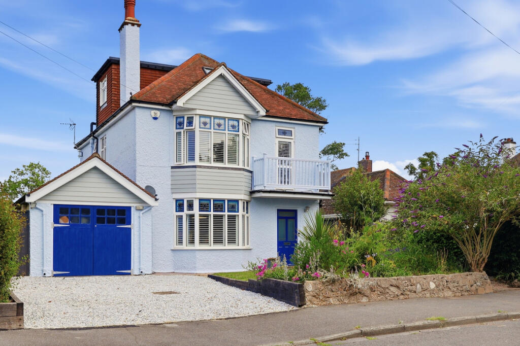 Main image of property: Pole Barn Lane, Frinton-on-Sea, CO13