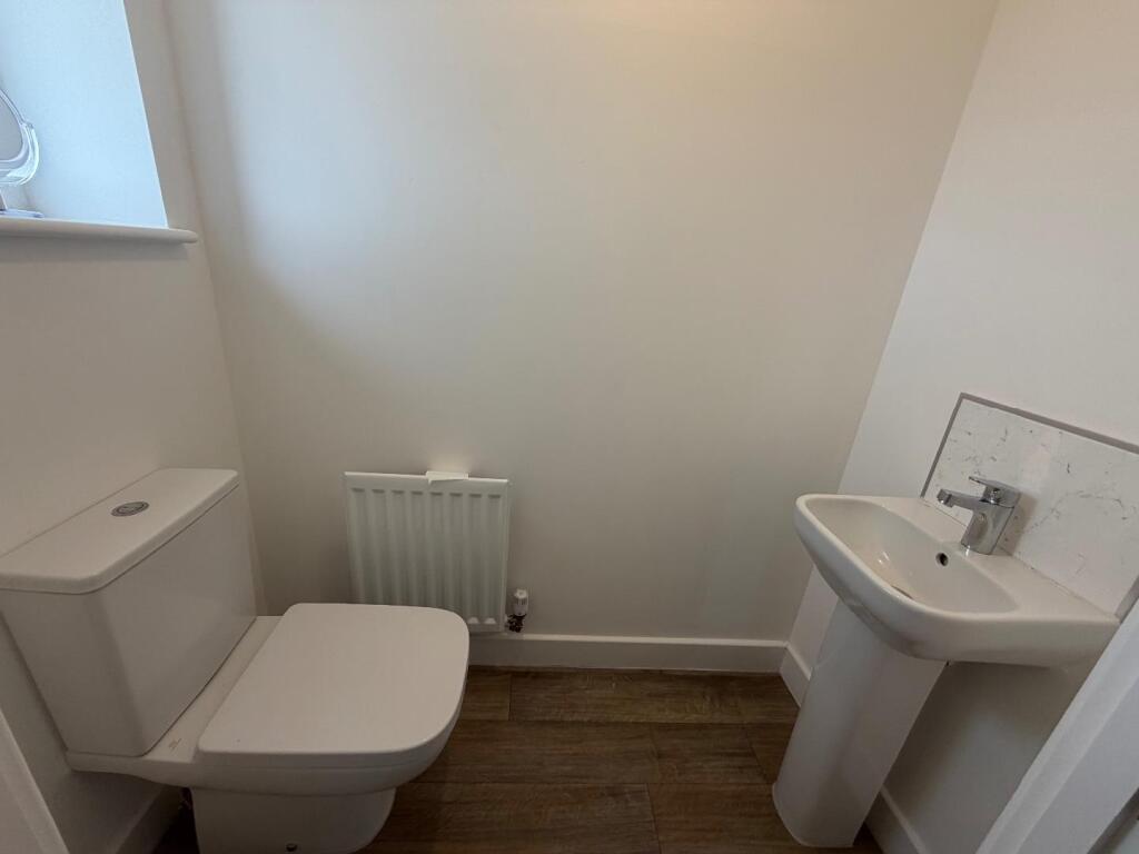 House in Middlesbrough, Berwick Hills - View 4