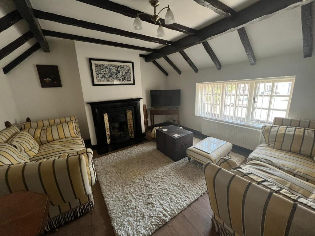 Apartment in Warrington - View 2