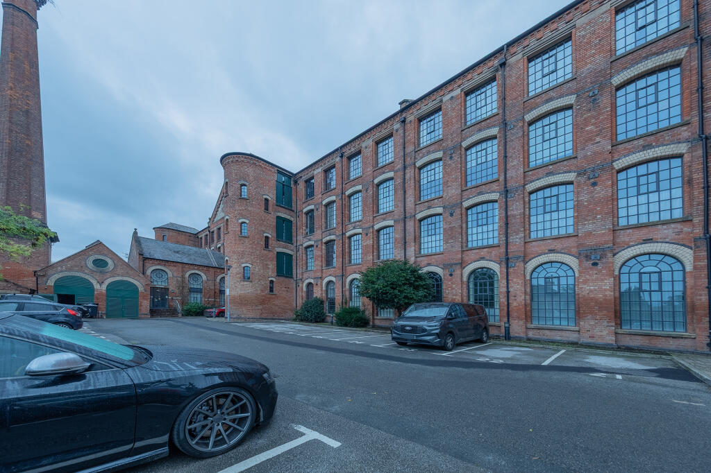 2-bed flat on Springfield Mill, Sandiacre, NG10, £108,000