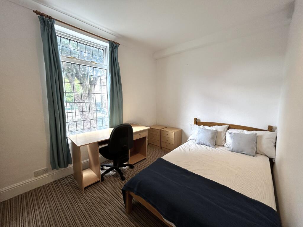 House in Sheffield - View 4