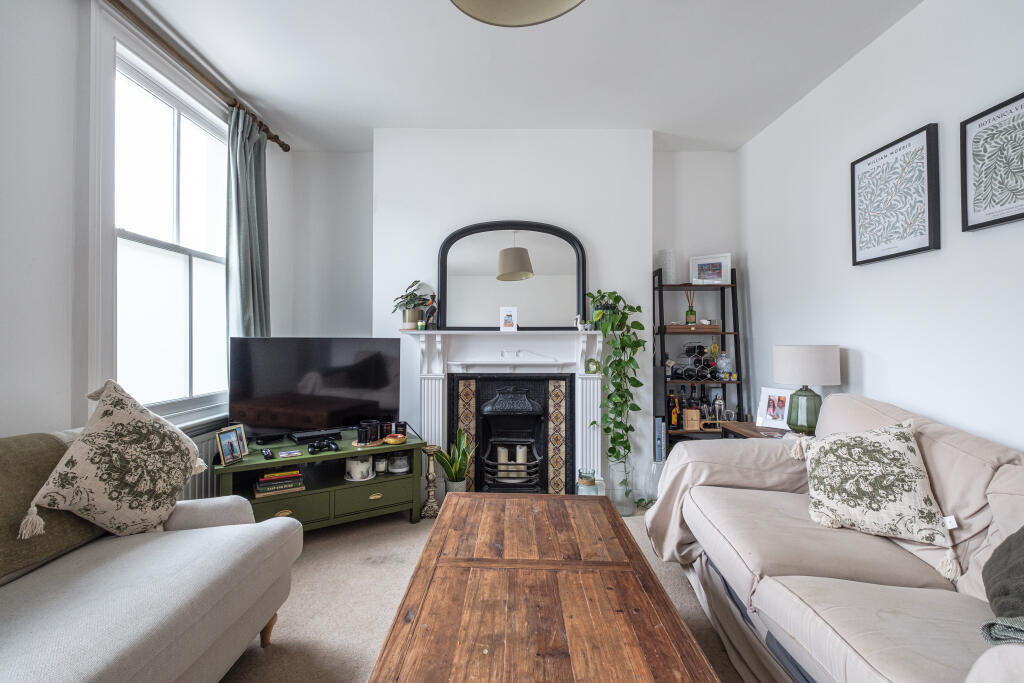 Main image of property: Cephas Avenue, Stepney, E1