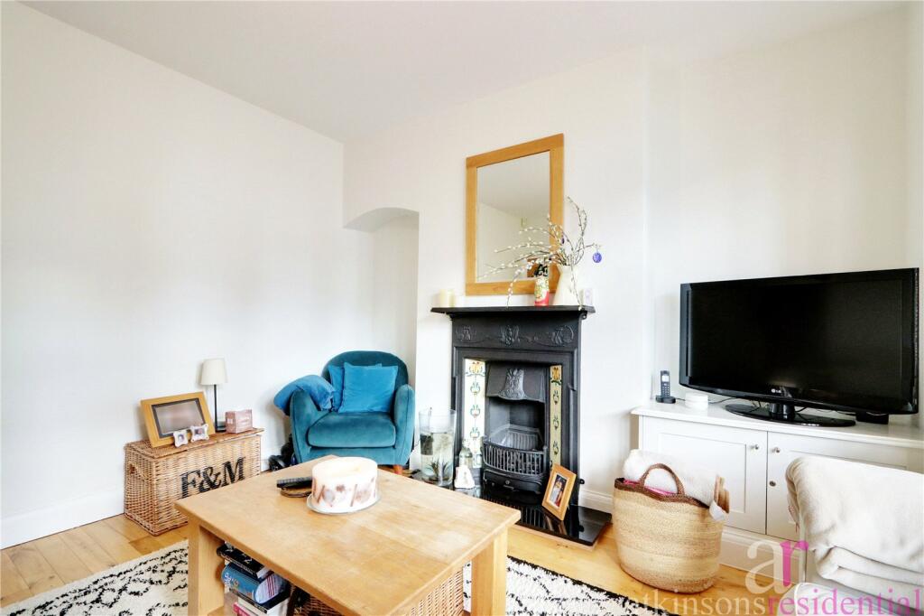 House in Enfield - View 4