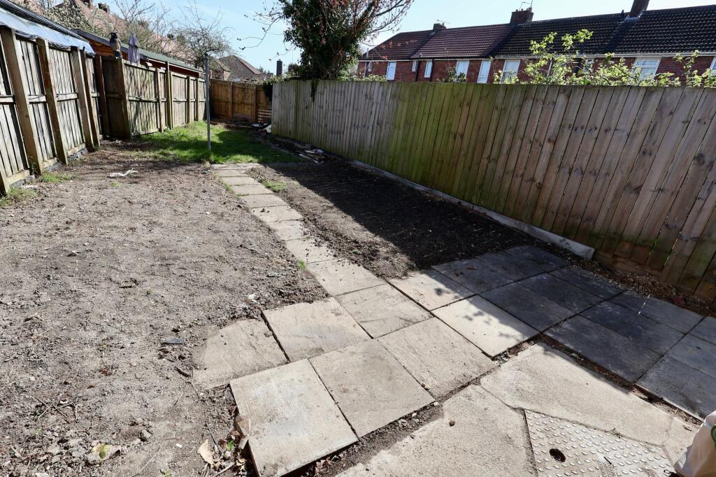 Lonnen Avenue, Newcastle Upon Tyne, NE4 photo 4