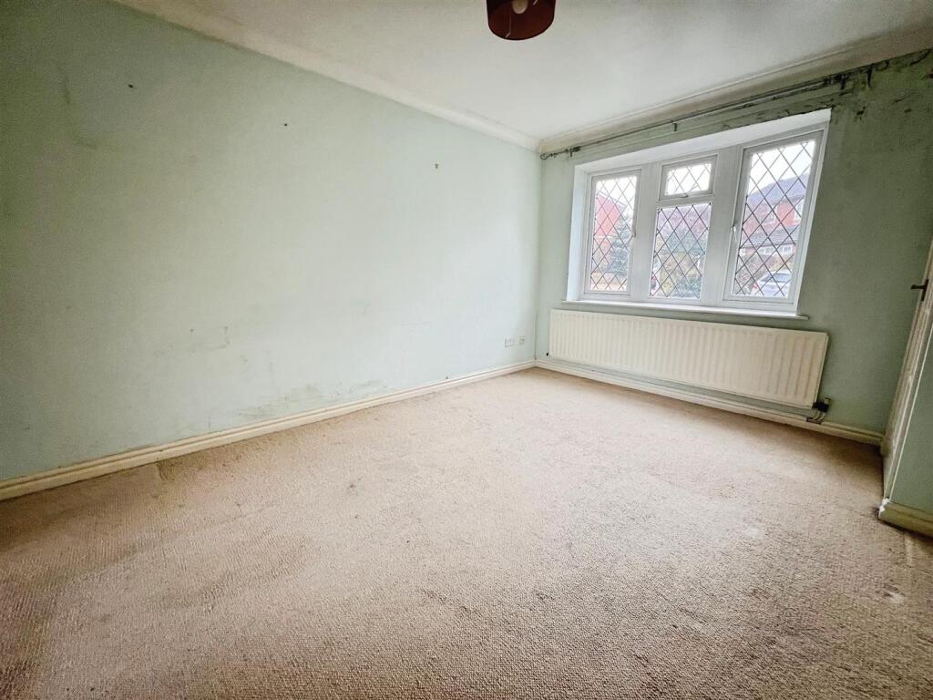 Sunnybank Road, Shrewsbury photo 4