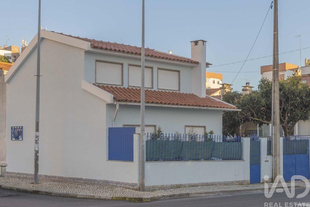 Main image of property: Lisbon, Cascais