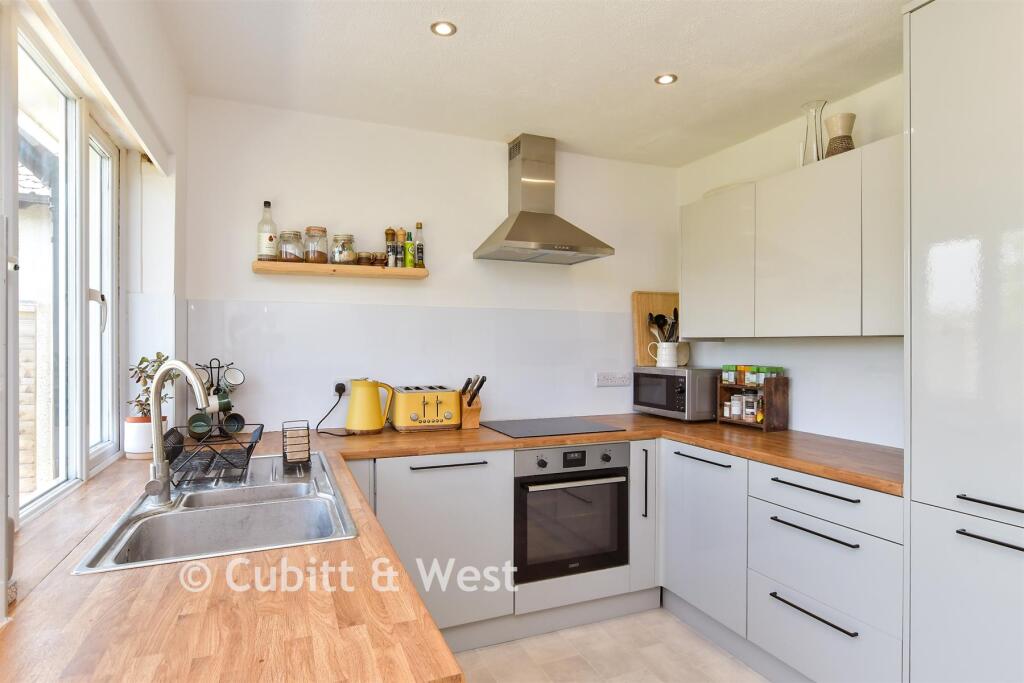 House in Worthing, Goring-by-Sea - View 3