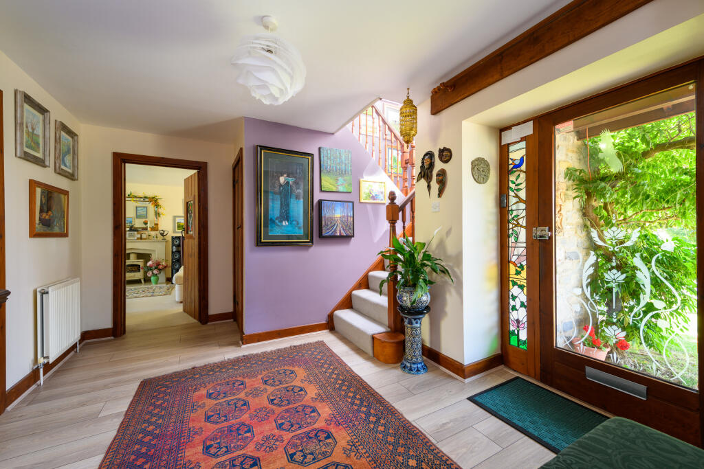 Manor Court, Stawell photo 4