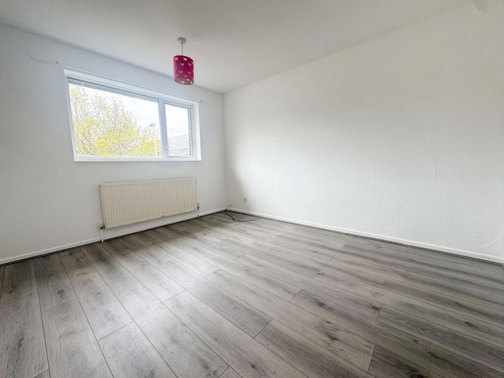 House in Leicester, Kirby Frith - More