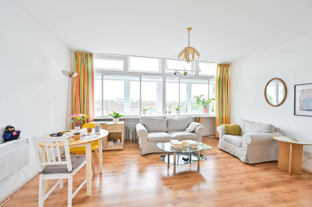 Main image of property: Newington Causeway, Elephant and Castle, SE1