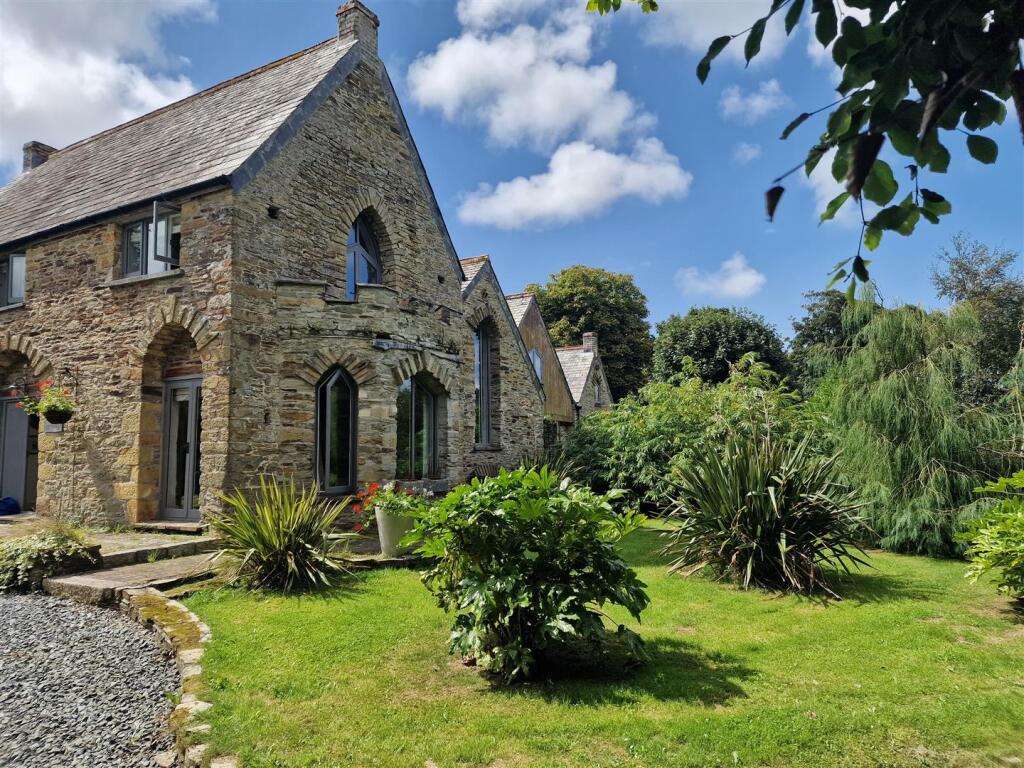 5-bed house on Colan, Newquay, £995,000