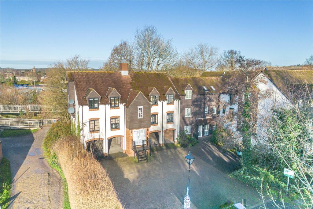 Main image of property: Mill Lane, Newbury, Berkshire, RG14