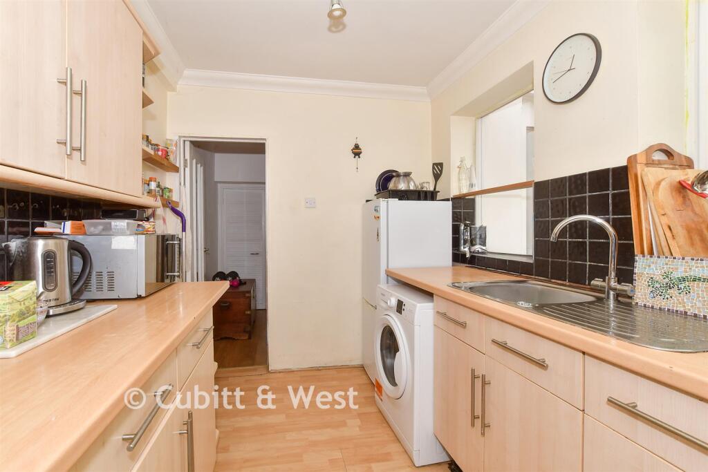 House in Worthing, West Sussex - More