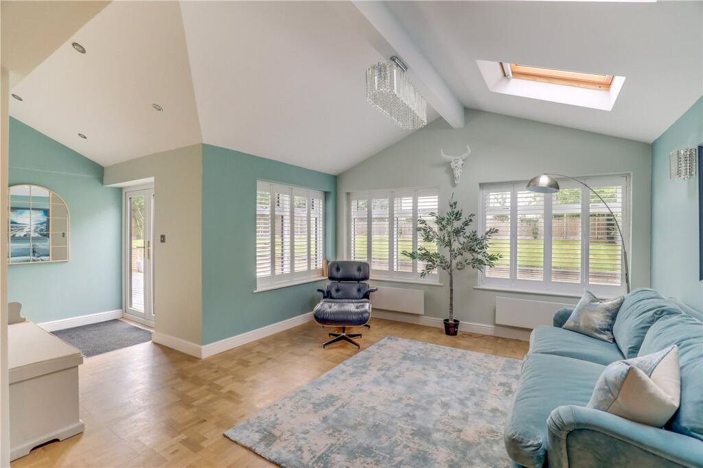 81 Six Ashes Road, Bobbington, DY7 photo 3