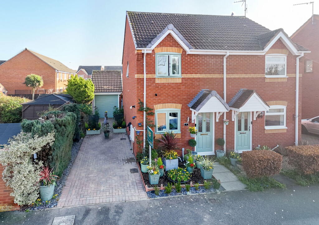 Main image of property: The Furlongs, Market Harborough, LE16 7XL