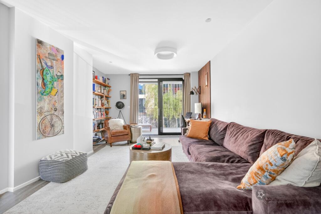 Main image of property: Shore Road, London Fields, E9