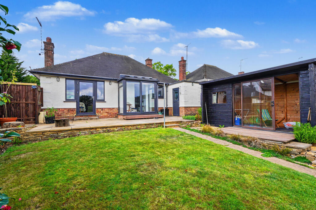 House in Northampton, Abington - View 2