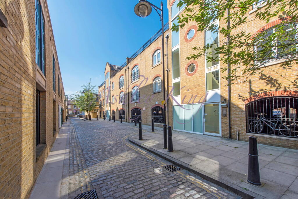 Main image of property: Cold Harbour, London, E14 9NT
