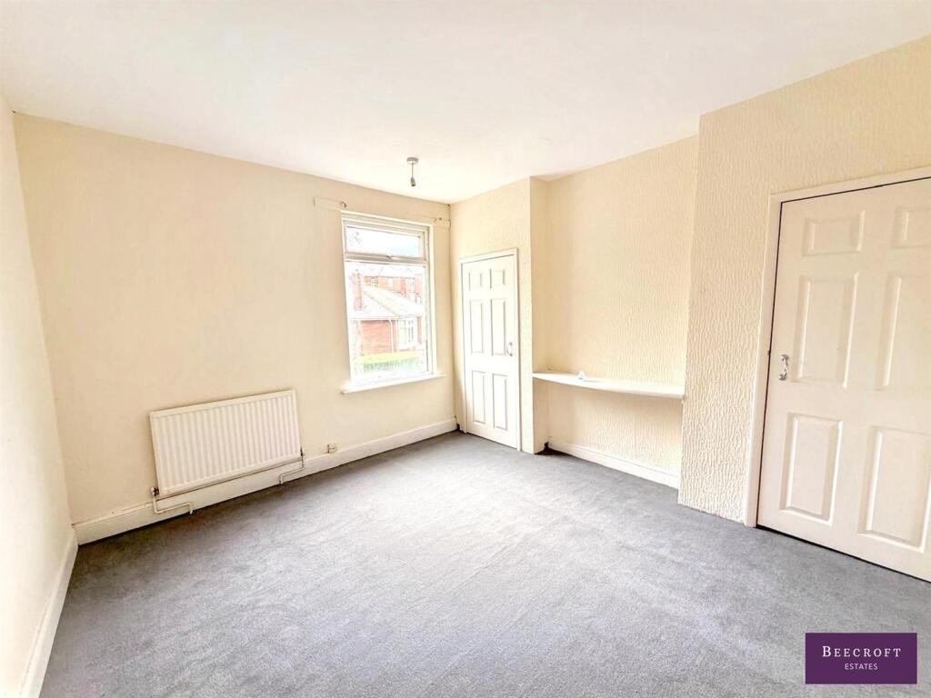 House in Sheffield - View 5