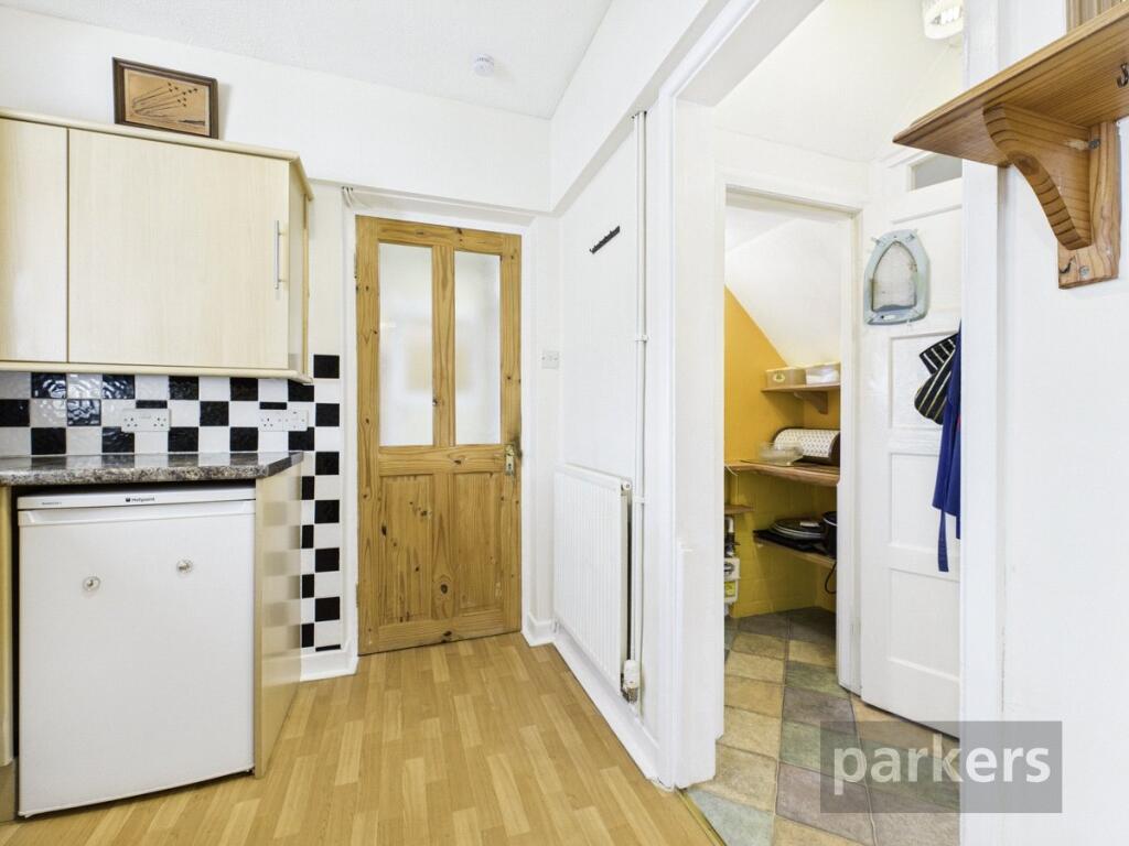 Main image of property: Westfield Road, Witney, Oxfordshire, OX28