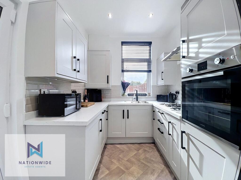 House in Wigan, Well Court, Standish - More