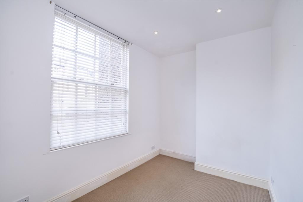 Apartment in York - View 3