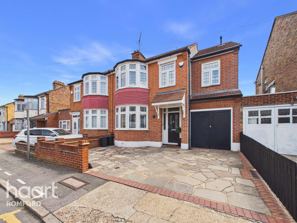 Main image of property: Lonsdale Avenue, Romford