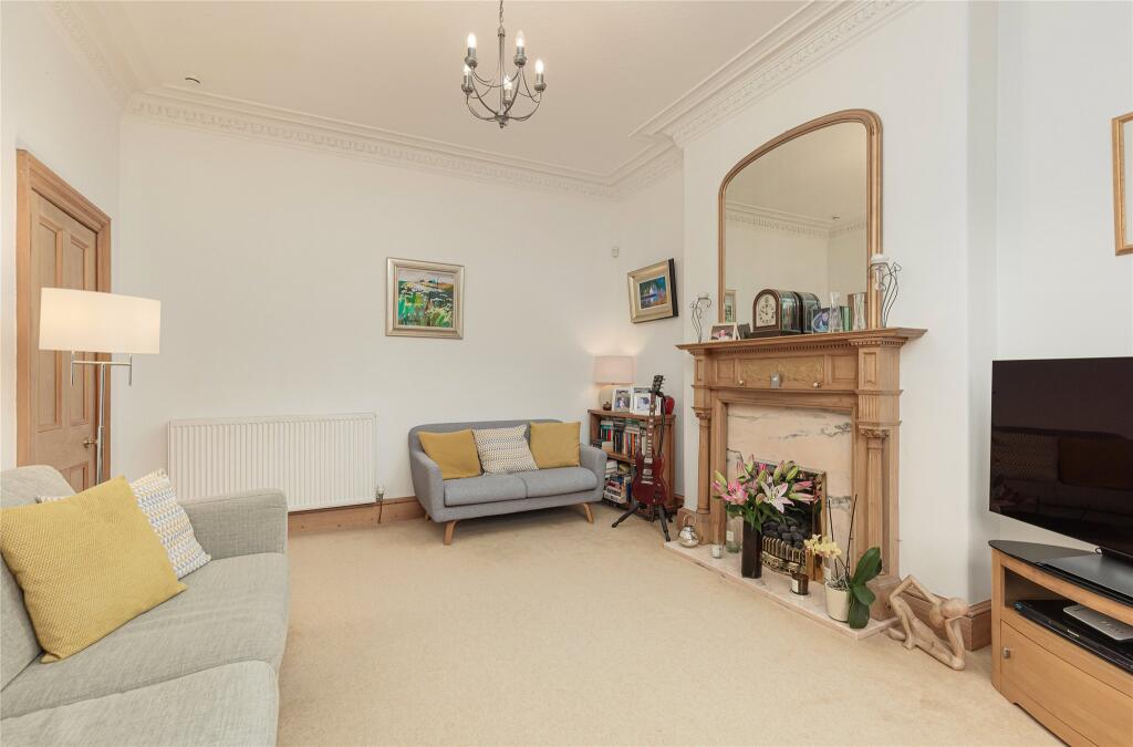 House in Edinburgh, Blackhall - View 5