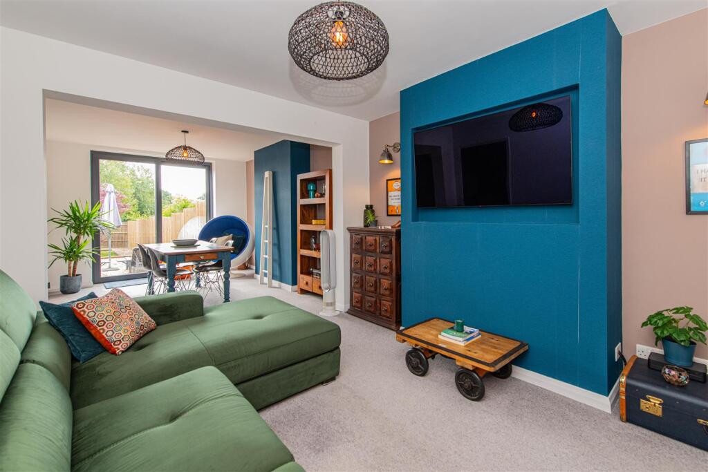 House in Kettering, Leisure Village - View 4