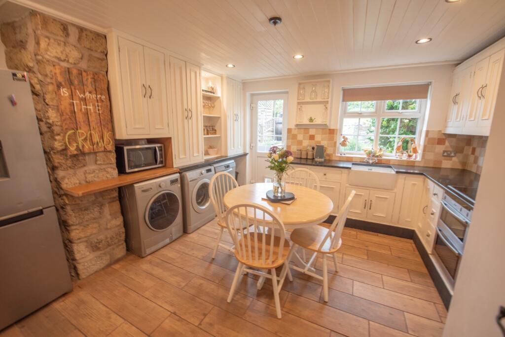 Lavender Cottage, 7 Middleton, Cowling BD22 0DQ - View 4