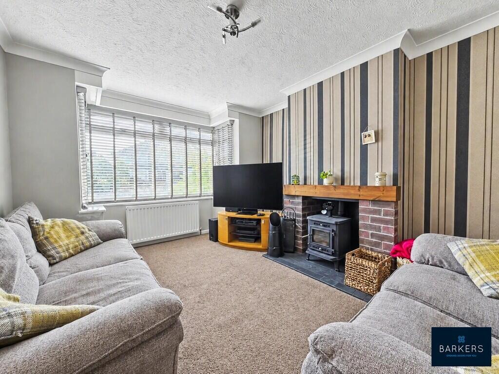 House in Kirklees, West Yorkshire - More