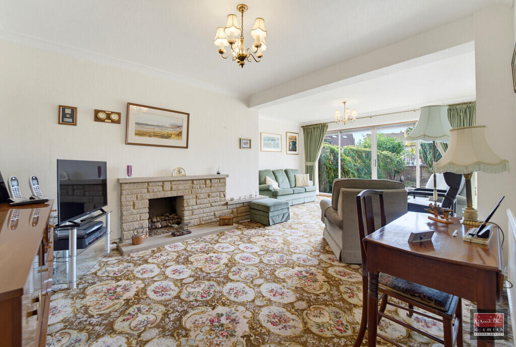 House in Twickenham - View 5