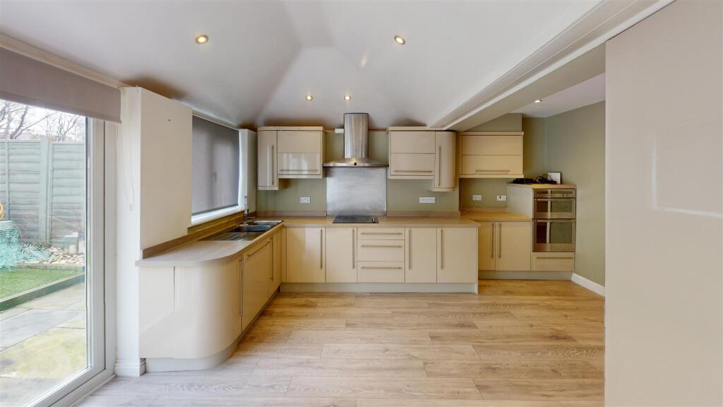 Main image of property: Lanyon Close, Horsham