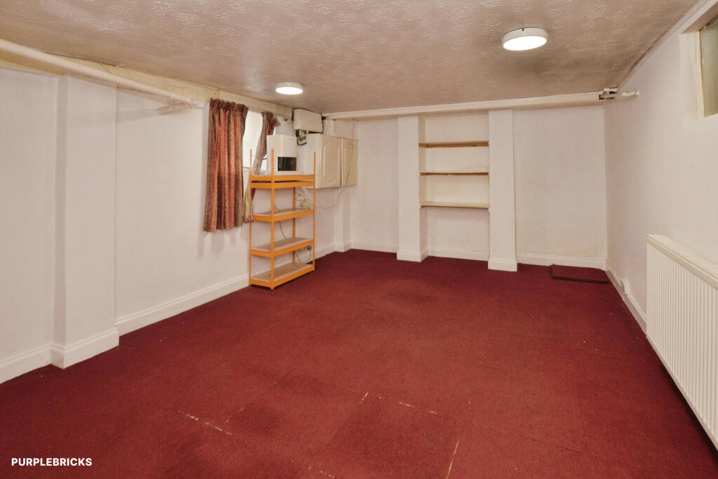 House in Tonbridge - View 5