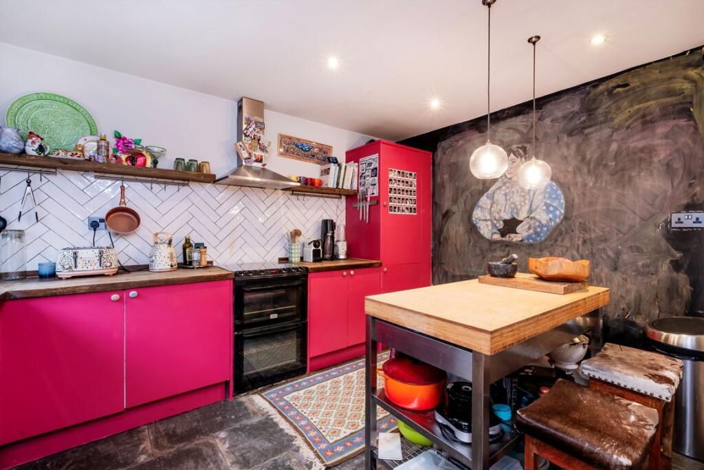 Apartment in London - View 4