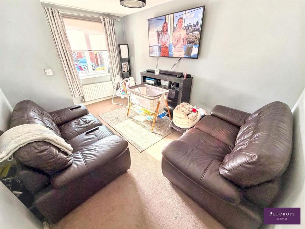 Kingwood Close, Barnsley photo 3