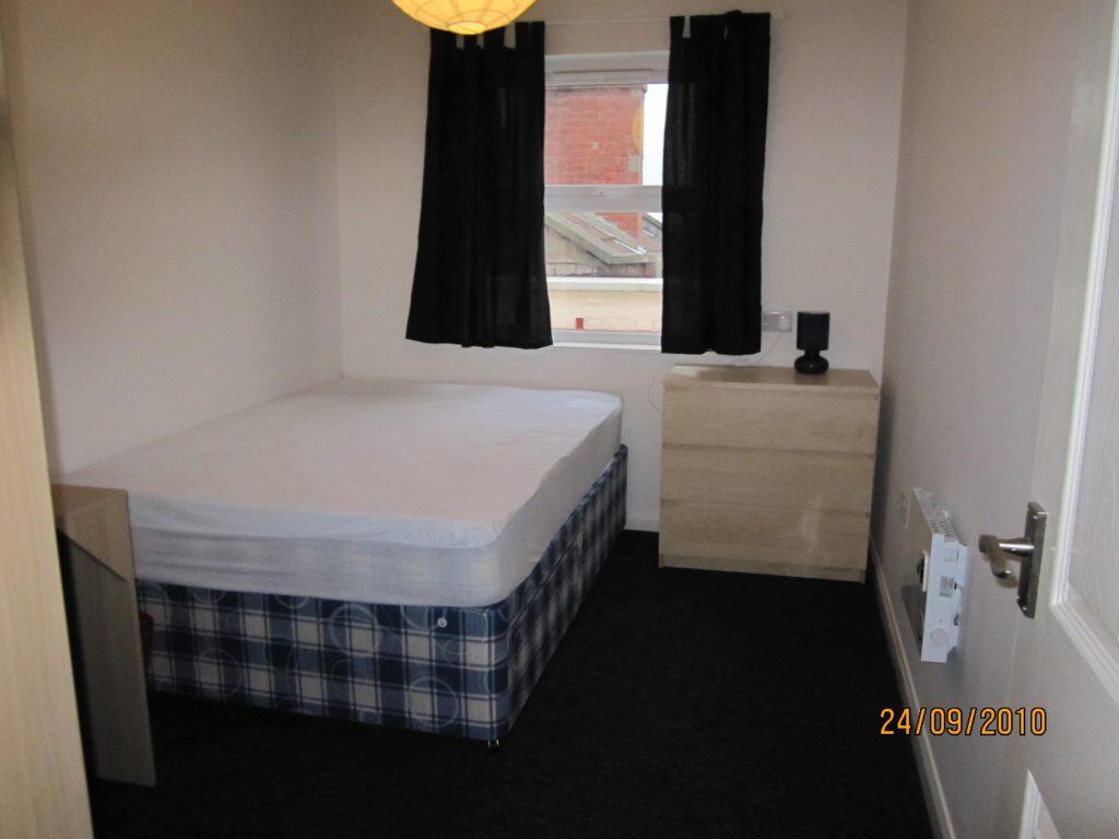 6 bedroom house for rent