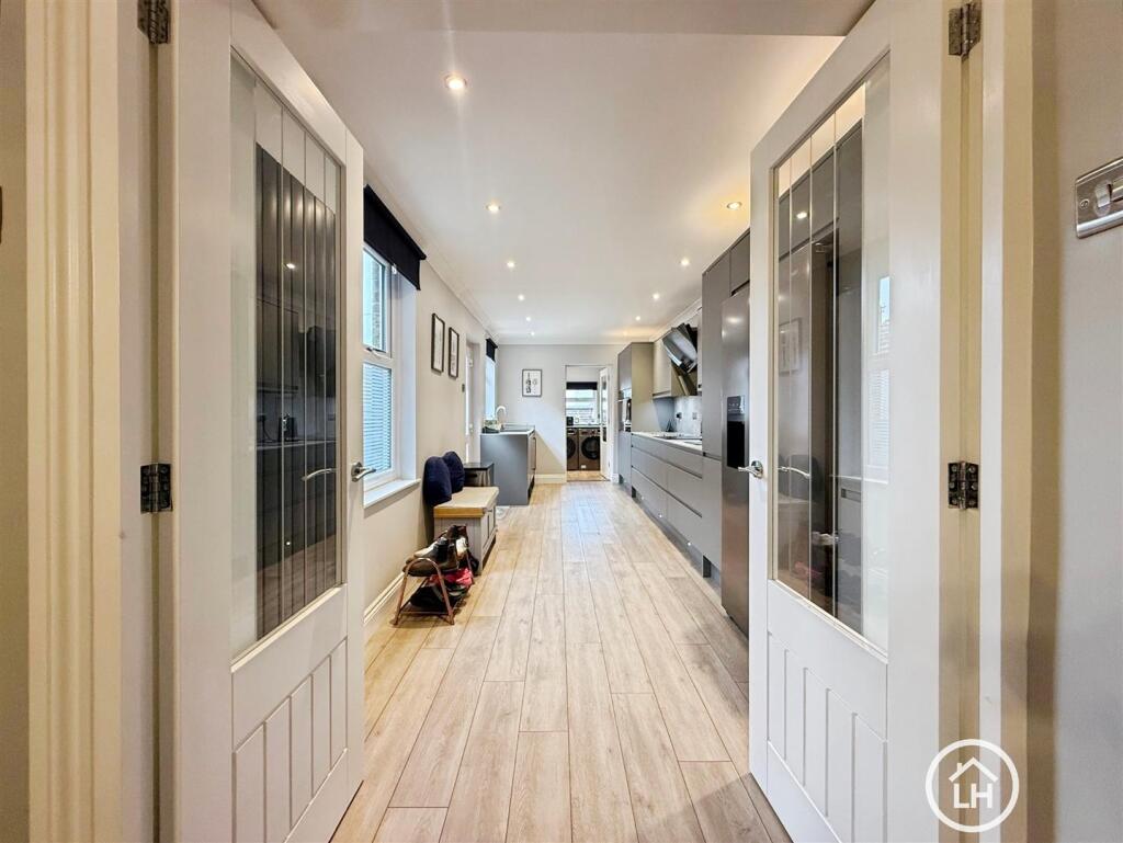 House in Rochester - View 3