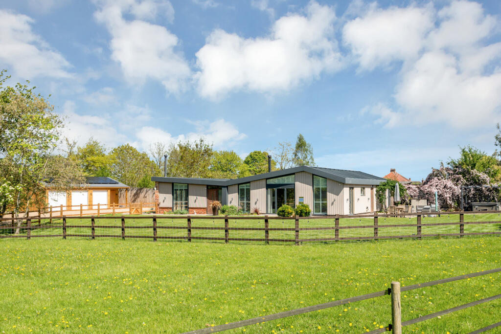 Main image of property: Cotgrave Road, Clipston on the Wolds, NG12