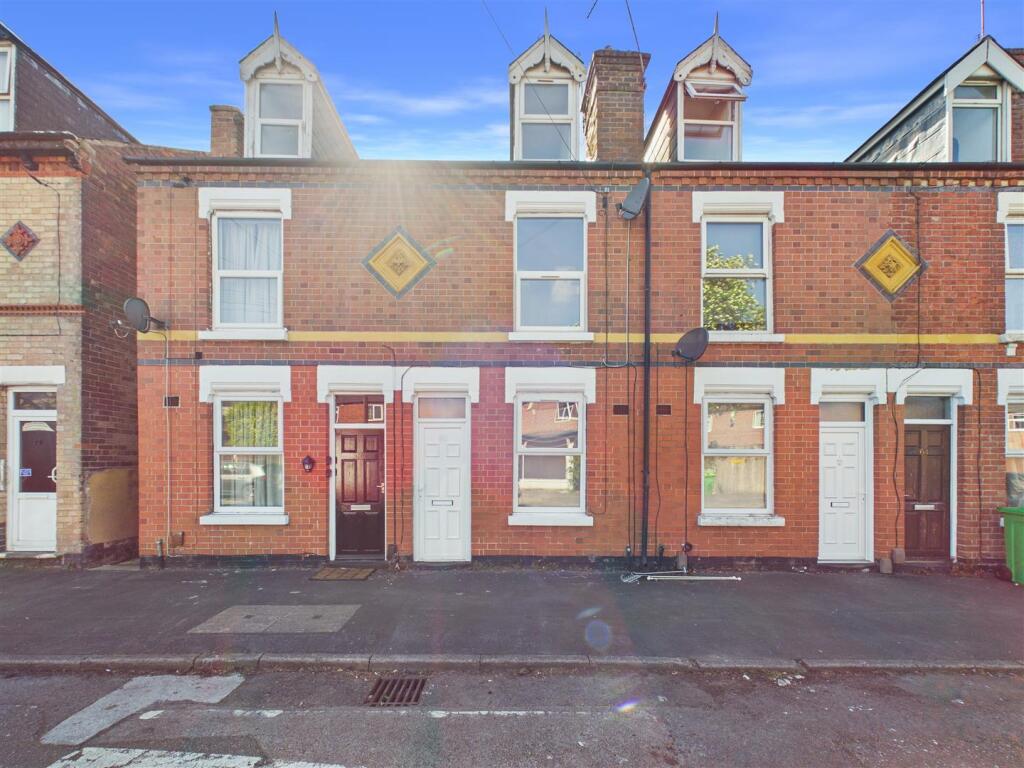 Main image of property: Lamcote Grove, Nottingham