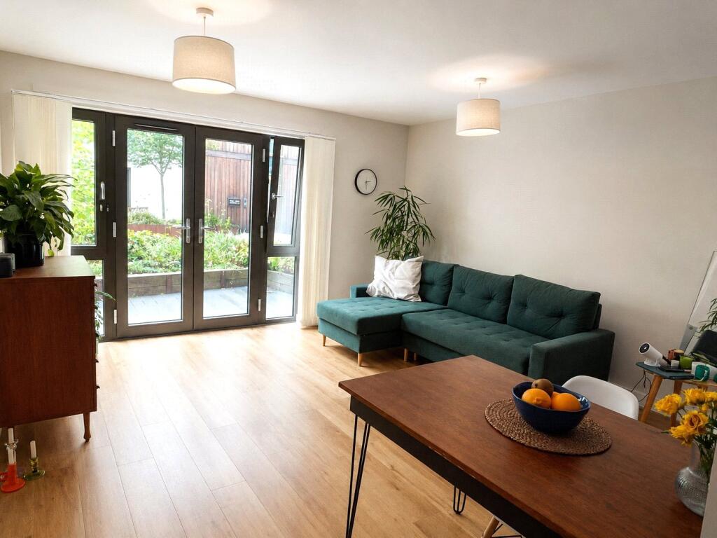 Apartment in Bristol - View 4