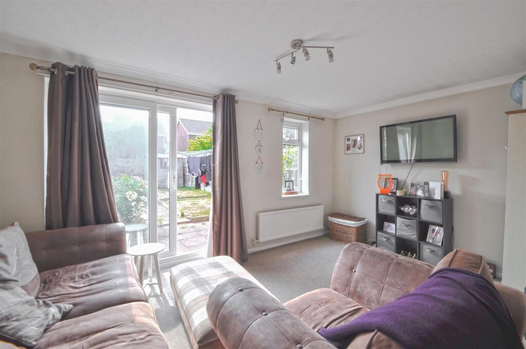 House in Surrey Heath, Surrey - View 2