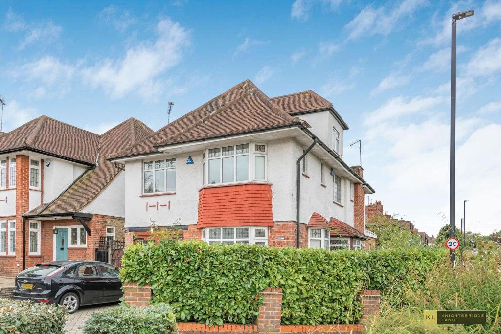 Main image of property: Meadway, London