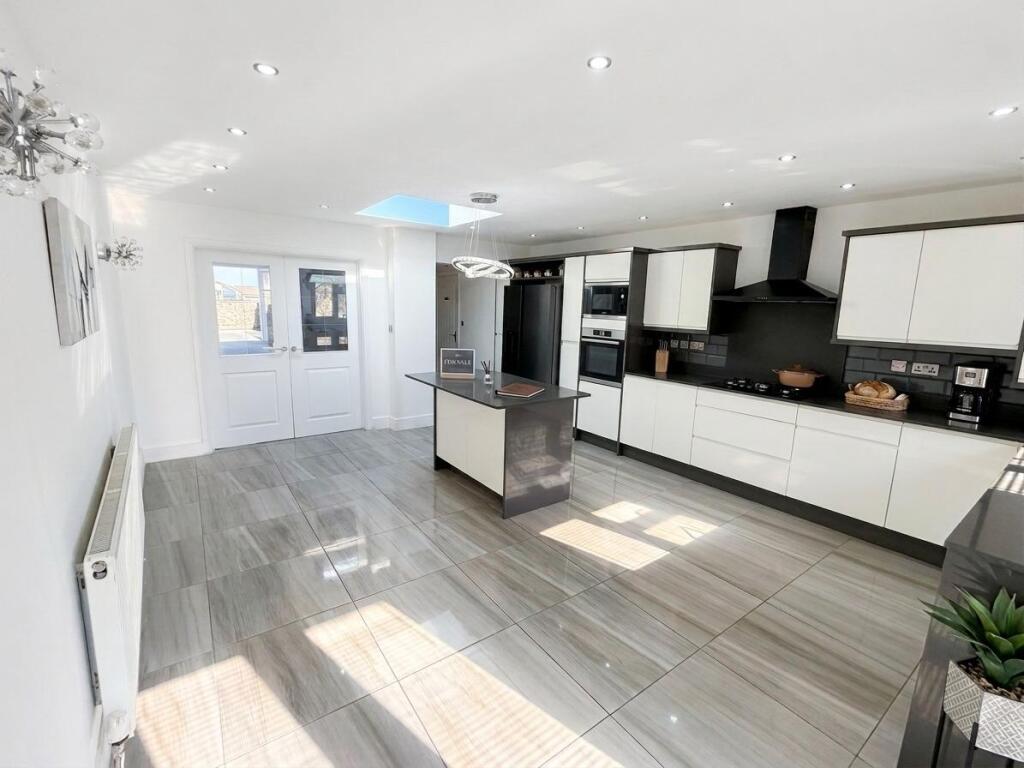 House in London - View 5